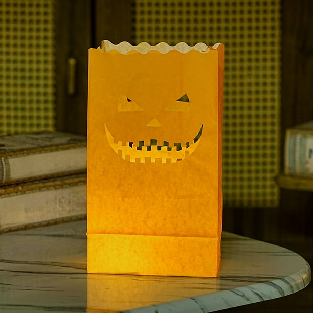 Bolsas de luz de Halloween con velas electrónicas, bolsas ignífugas para velas, linternas de calabaza, linternas de té y soportes para velas se utilizan para la decoración de fiestas de Halloween.