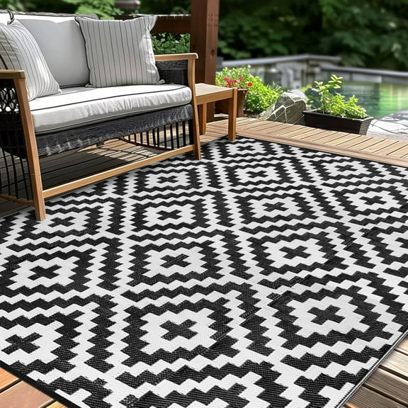Outdoor Patio Plastic Straw Rug - 5x8 ft Outdoor Camping Rug Waterproof Reversible, Area Carpet Patios Clearance RV, Outside Porch Balcony Deck for Camper, Black & White