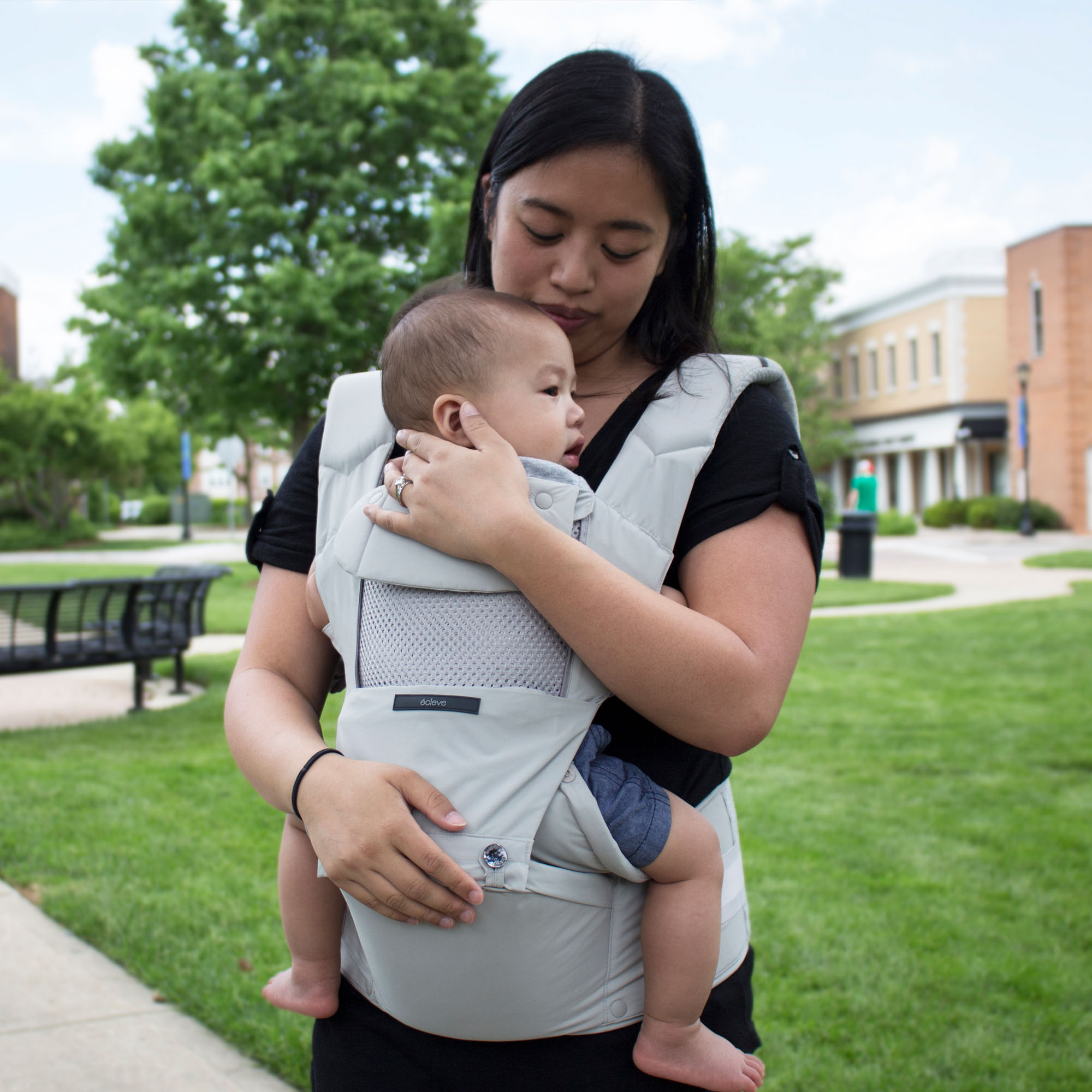 Ultimate Comfort Hip Seat Baby and Child Carrier With 9 Ways To Wear in Light Gray Dove