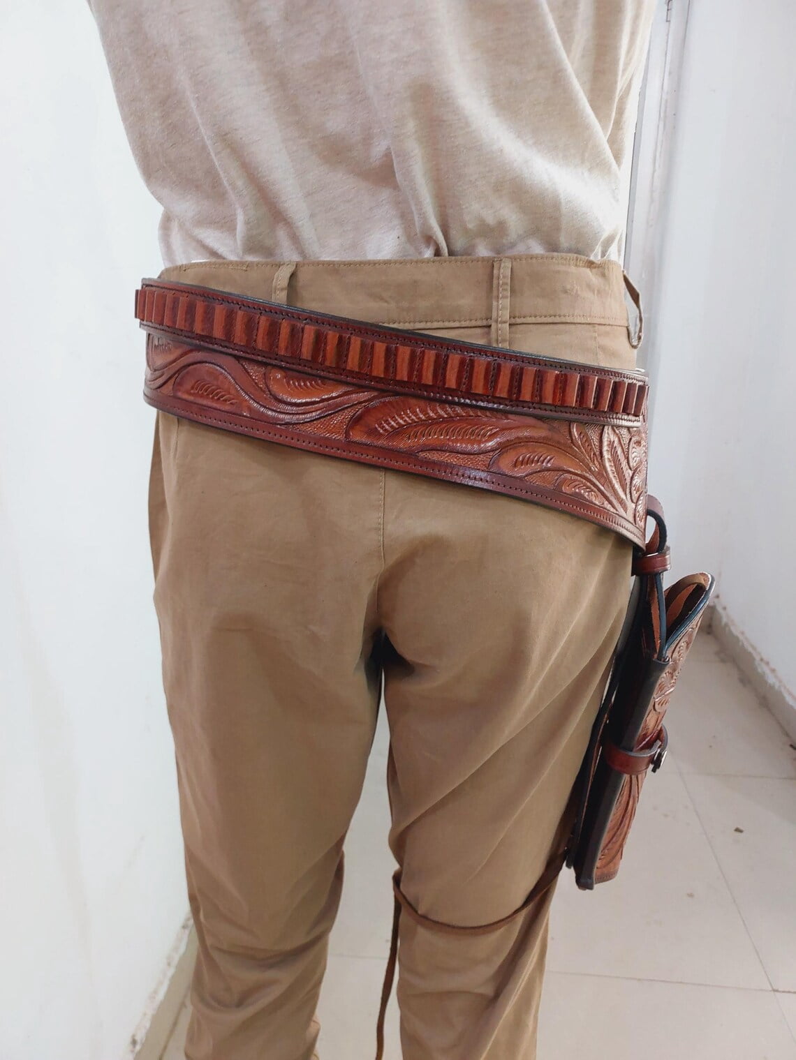 Western Gun Holster with Belt Handmade Genuine Leather Floral Tooled Cowboy Holster Rig