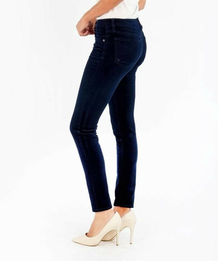 Kut from the Kloth Diana Relaxed Fit 
