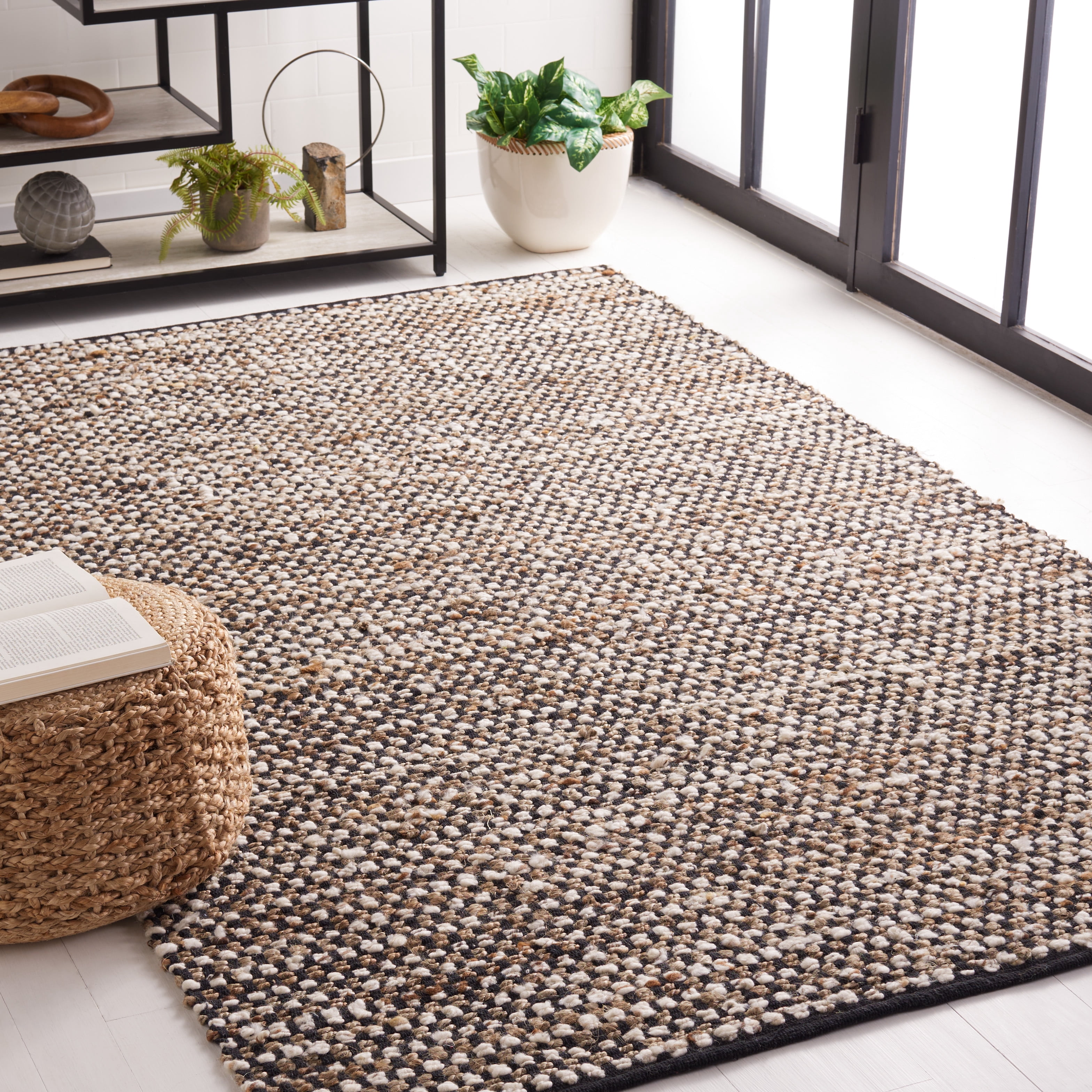 SAFAVIEH Natura Greg Geometric Area Rug, Black/Ivory, 8' x 10'