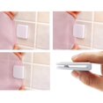 thumbnail image 2 of Clips para cortina de ducha CHAO 4 piezas color blanco autoadhesivos protectores contra salpicaduras resistentes al viento, 2 of 5