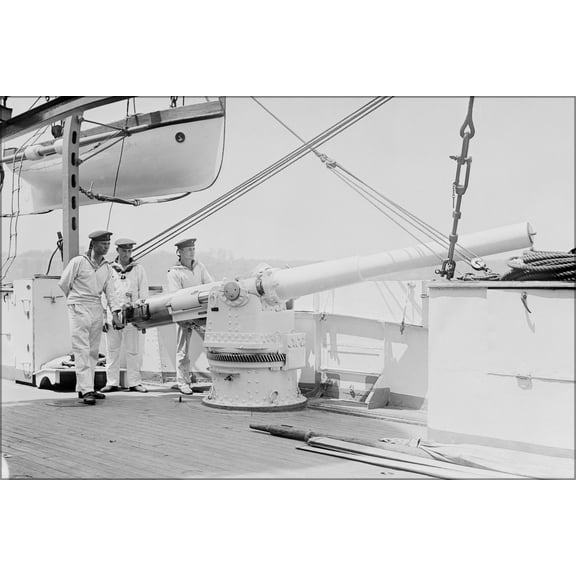 24"x36" Gallery Poster, 10.5 cm gun on German light cruiser SMS Bremen 1915