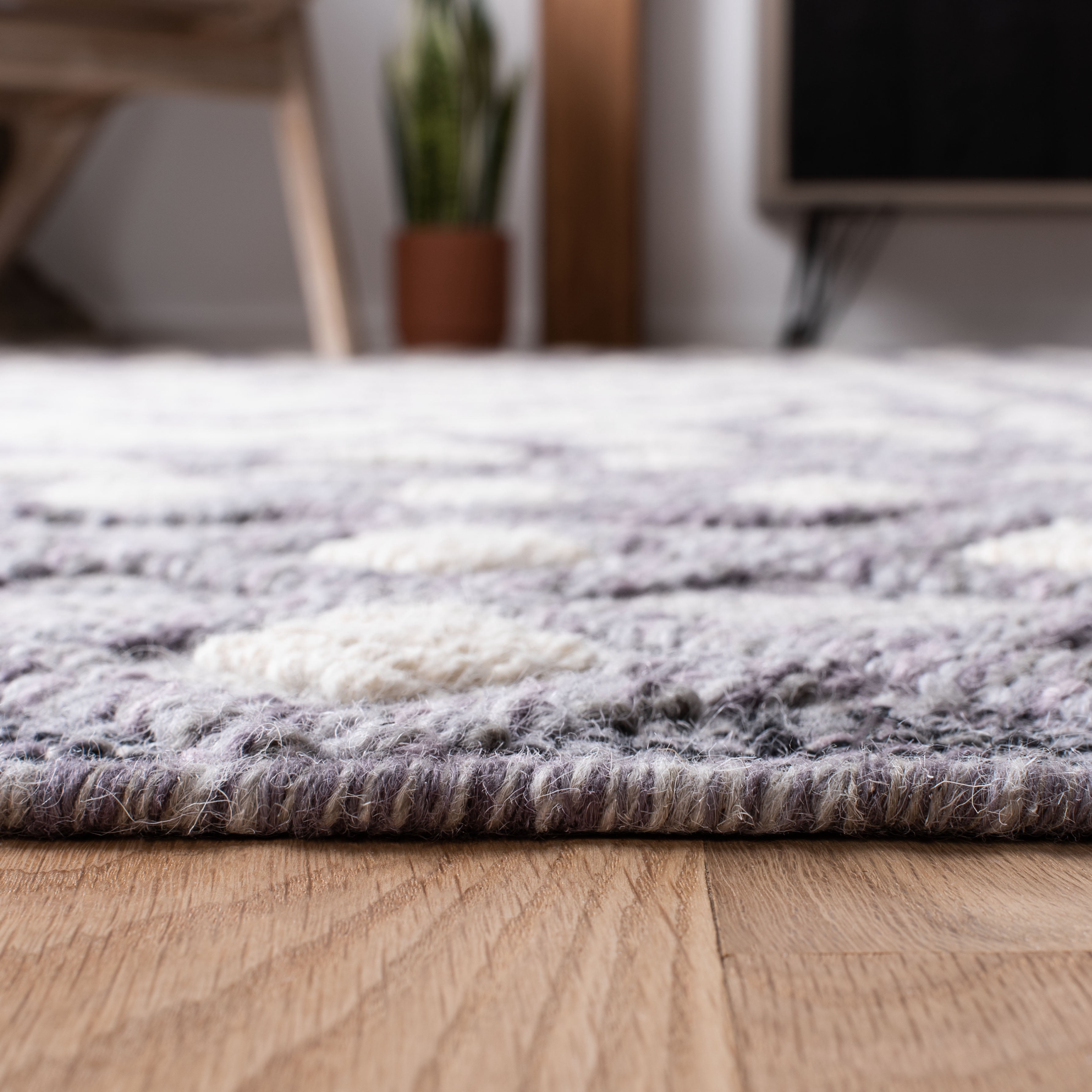 SAFAVIEH Natura Raschelle Geometric Area Rug, Cream/Purple, 8' x 10'