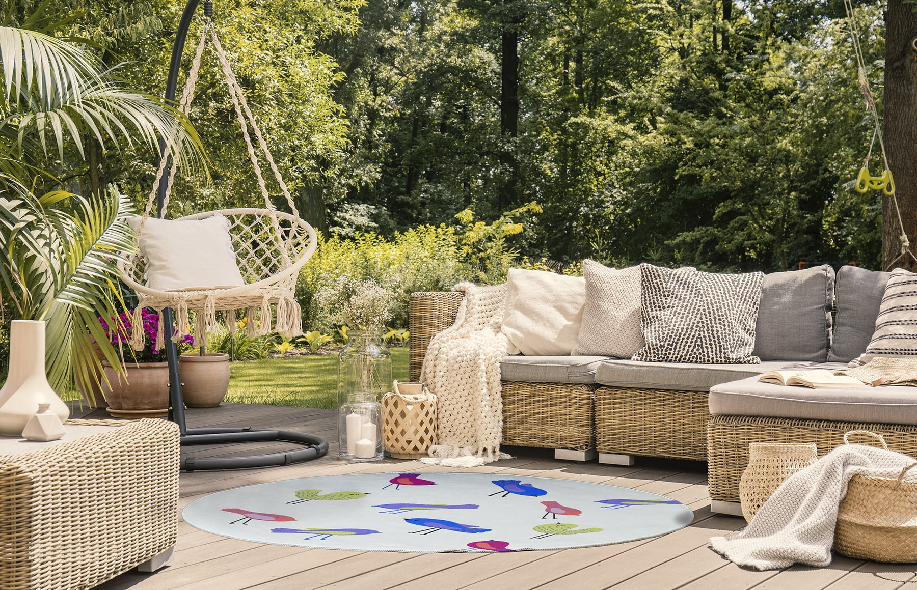 Simply Daisy 5' Round Purple Tweets Spring Chenille Indoor/Outdoor Rug