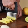 thumbnail image 3 of Cuchillo cortador arrugado, patatas fritas arrugadas y cortador de verduras para verduras, rebanador de zanahorias de acero inoxidable, 3 of 5