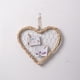 thumbnail image 4 of Paneles de pared de fotos de rejilla, tablero de alambre artístico con estante de hierro en forma de corazón, colgador de cuadros con guirnalda de sauce en forma de corazón, 4 of 6