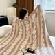 thumbnail image 2 of Mantas de doble cara cómodas de piel sintética con plumas de hilo para sofá, manta ligera de punto con cable para sofá, silla, cama, 2 of 6