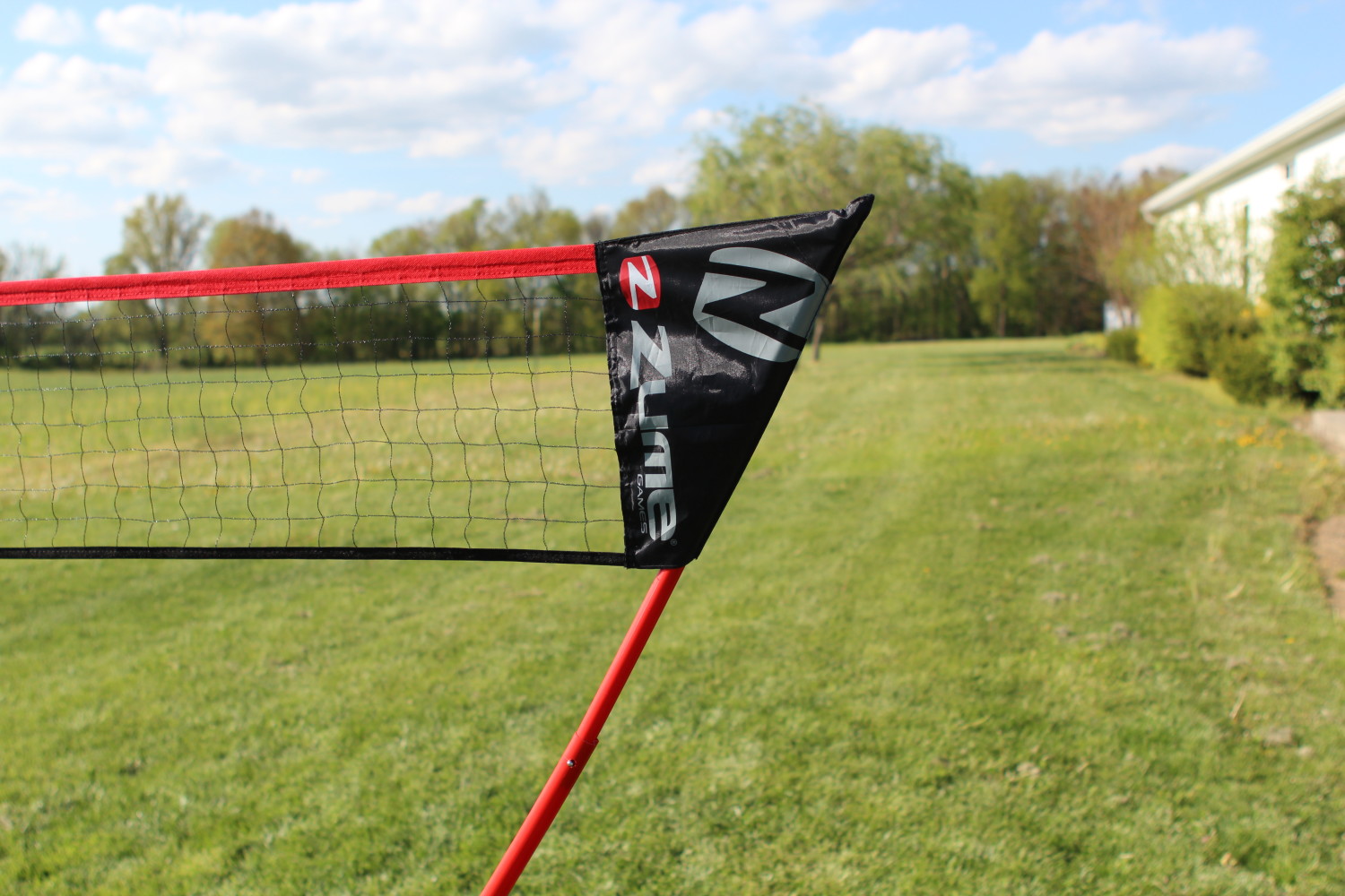 Zume Games Portable Badminton Set With Freestanding Base photo 7