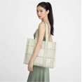 thumbnail image 4 of Women's Vintage Gingham Floral Quilted Tote Bag, Large Capacity Casual Shoulder Bag for Shopping, 4 of 5