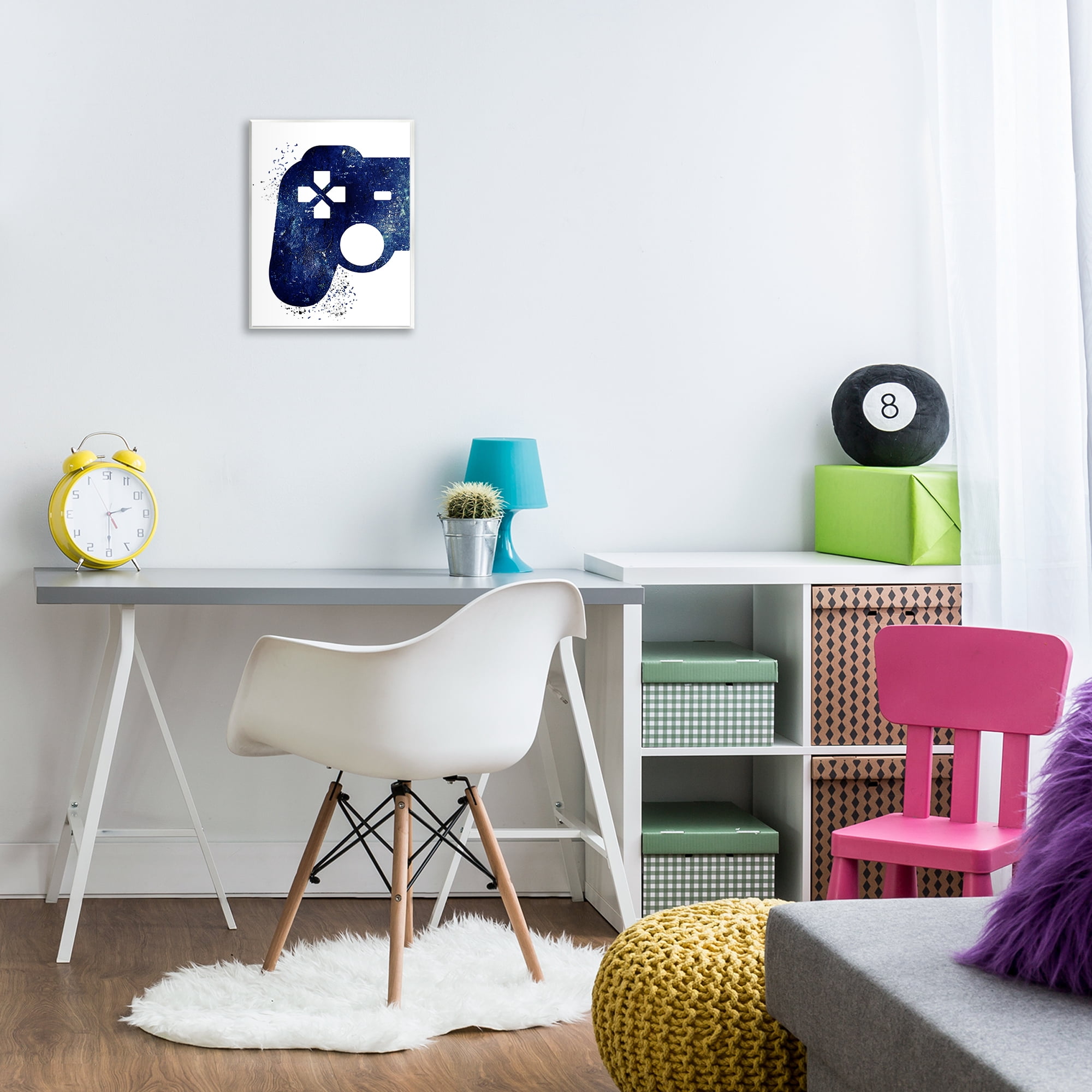 Stupell Industries Distressed Controller Outline Entertainment Painting Unframed Art Print Wall Art, 11 x 14