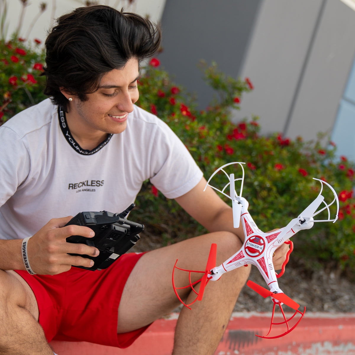 Striker-X HD Camera Drone 2.4GHz 4.5CH HD Picture/Video Camera RC Quadcopter
