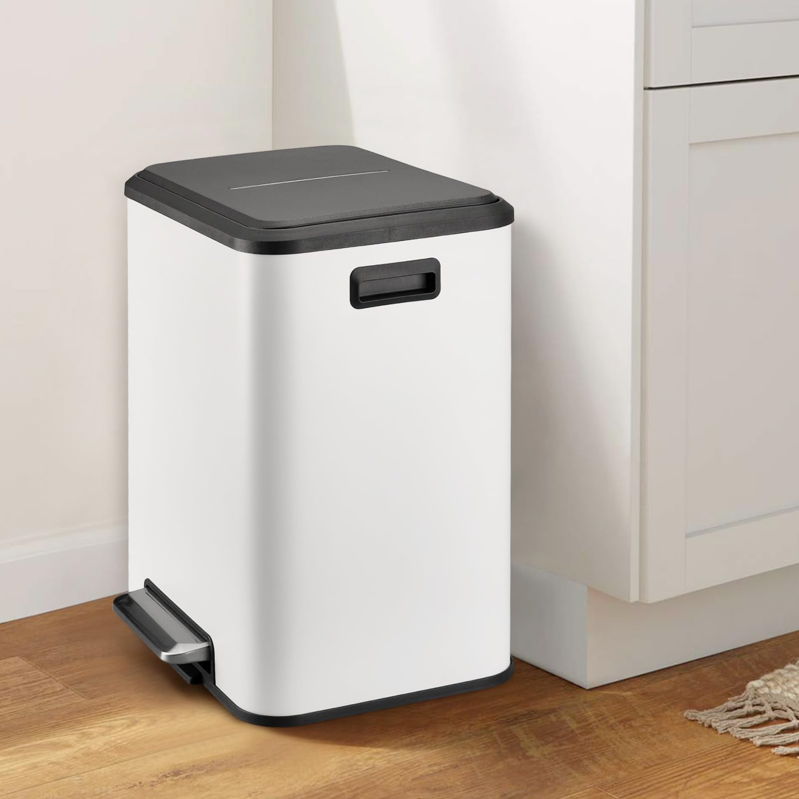 Meiyiu 8 Gallon Dual Compartment Garbage Can, White