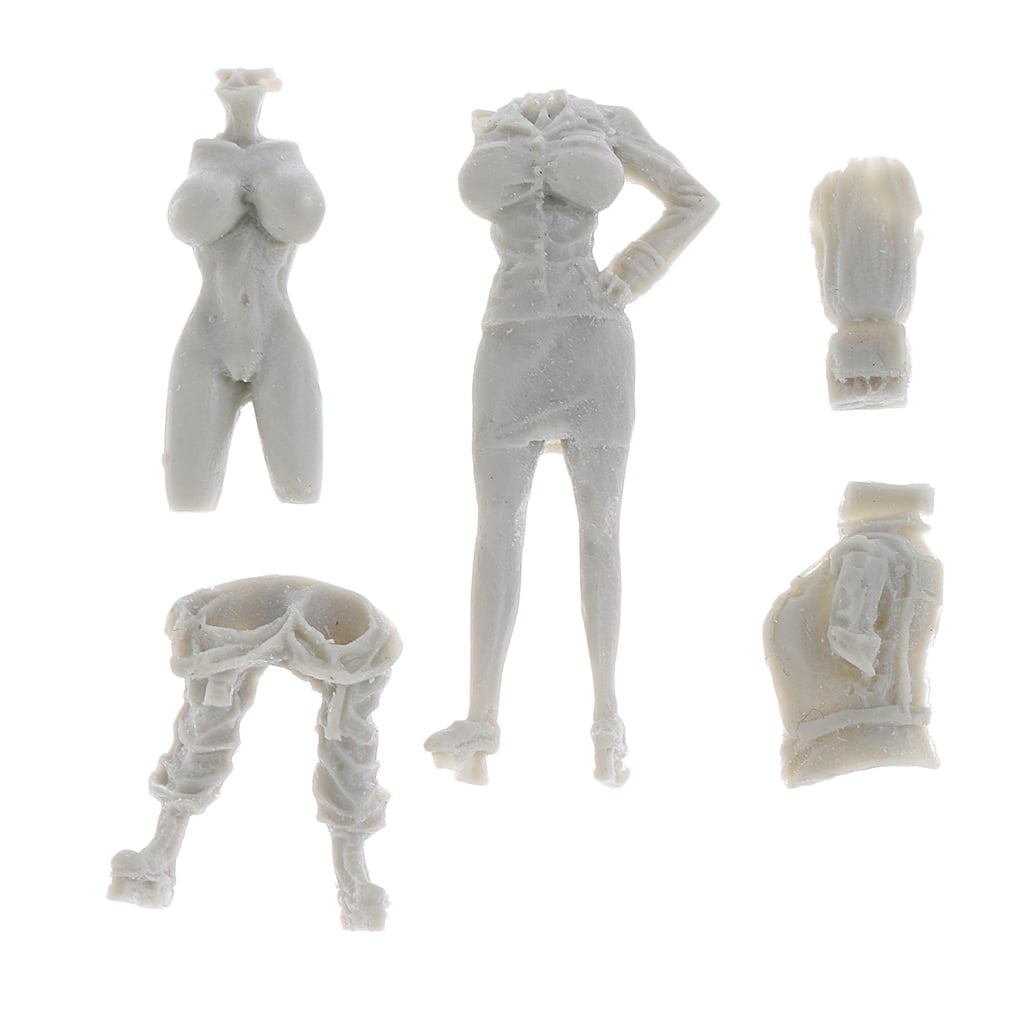 1/35 Resin Figure Model Uniformed Female Officer Unassembled Unpainted 5-6cm 