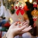 thumbnail image 1 of Escena Navideña onlyliua, Árbol Decorado, Anciano con Campana, 1 of 6
