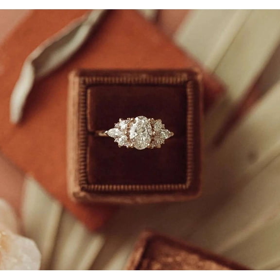vylahjewellery Luxury 10K Vermeil Yellow Gold Mother's Day Ring Brilliant Oval Diamond Wedding Anniversary Ring Moissanite Promise Engagement Handmade Jewelry