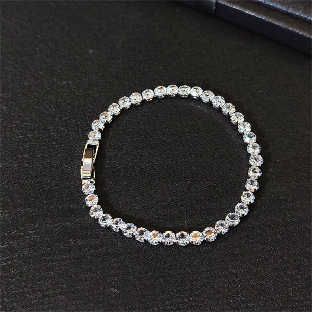 Nueva pulsera de mujer brillante chapada en oro ajustable con diamantes de imitación completamente con incrustaciones, pulsera de circón con forma de gota a la moda, regalo de joyería