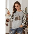 thumbnail image 1 of ABPHQTO Top de manga raglán con estampado de leopardo y árboles de Navidad grises para mujer, 1 of 5