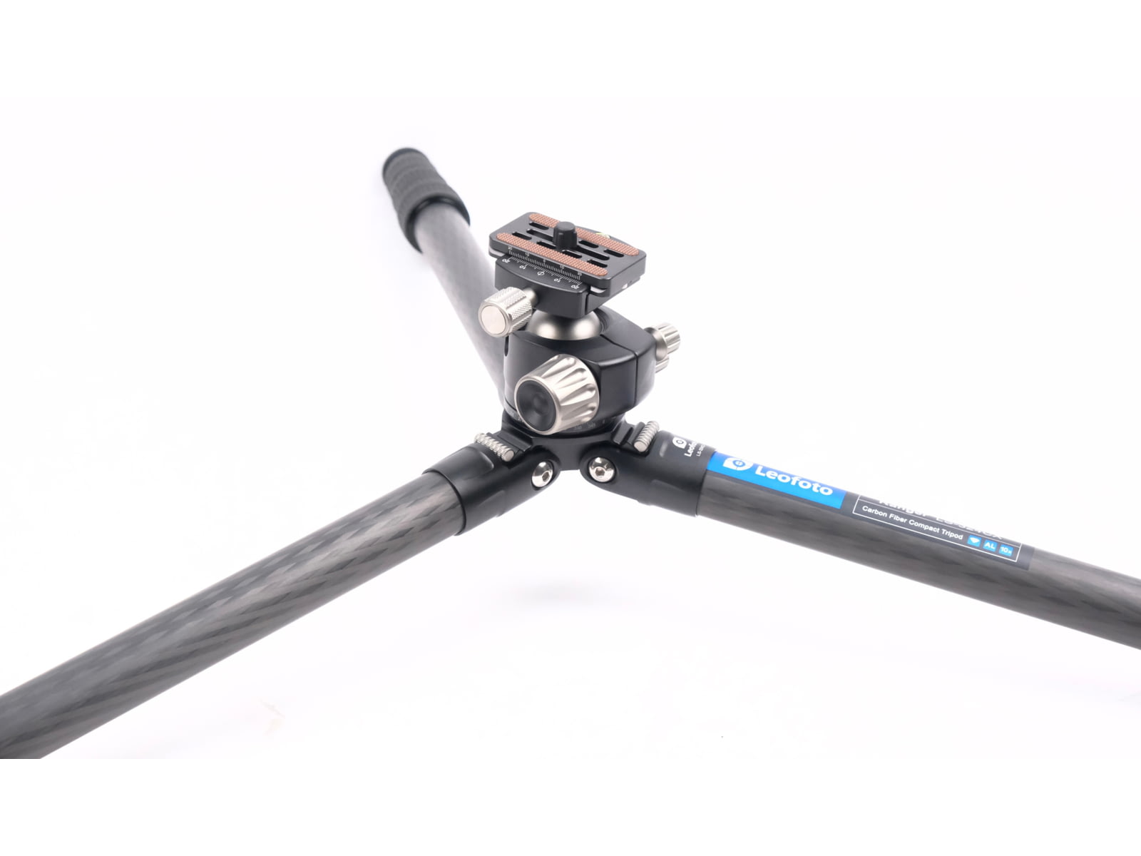 Leofoto LS-324C X Version Ranger Series Tripod / Ballhead Set - LS-324CX/LH-40LR, Black