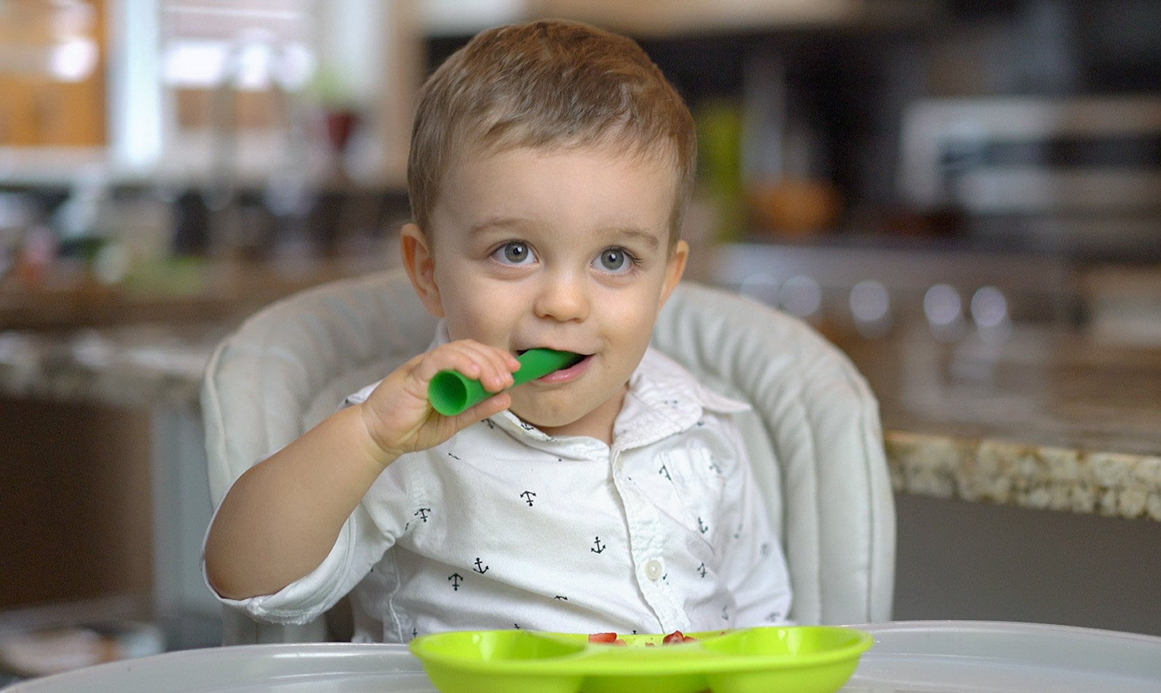 Olababy Training Spoon Set (Lime/Kale) + Fold N Go Silicone Baby Bib w Travel Case (Blueberry)