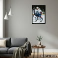 thumbnail image 4 of Doug Gilmour 20x29 Toile Encadrée Feuilles d'Érable Action-V, 4 of 5