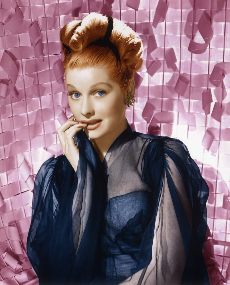 806px x 1000px - Lucille Ball Ca. Mid 1940S Photo Print (16 x 20) - Walmart.com