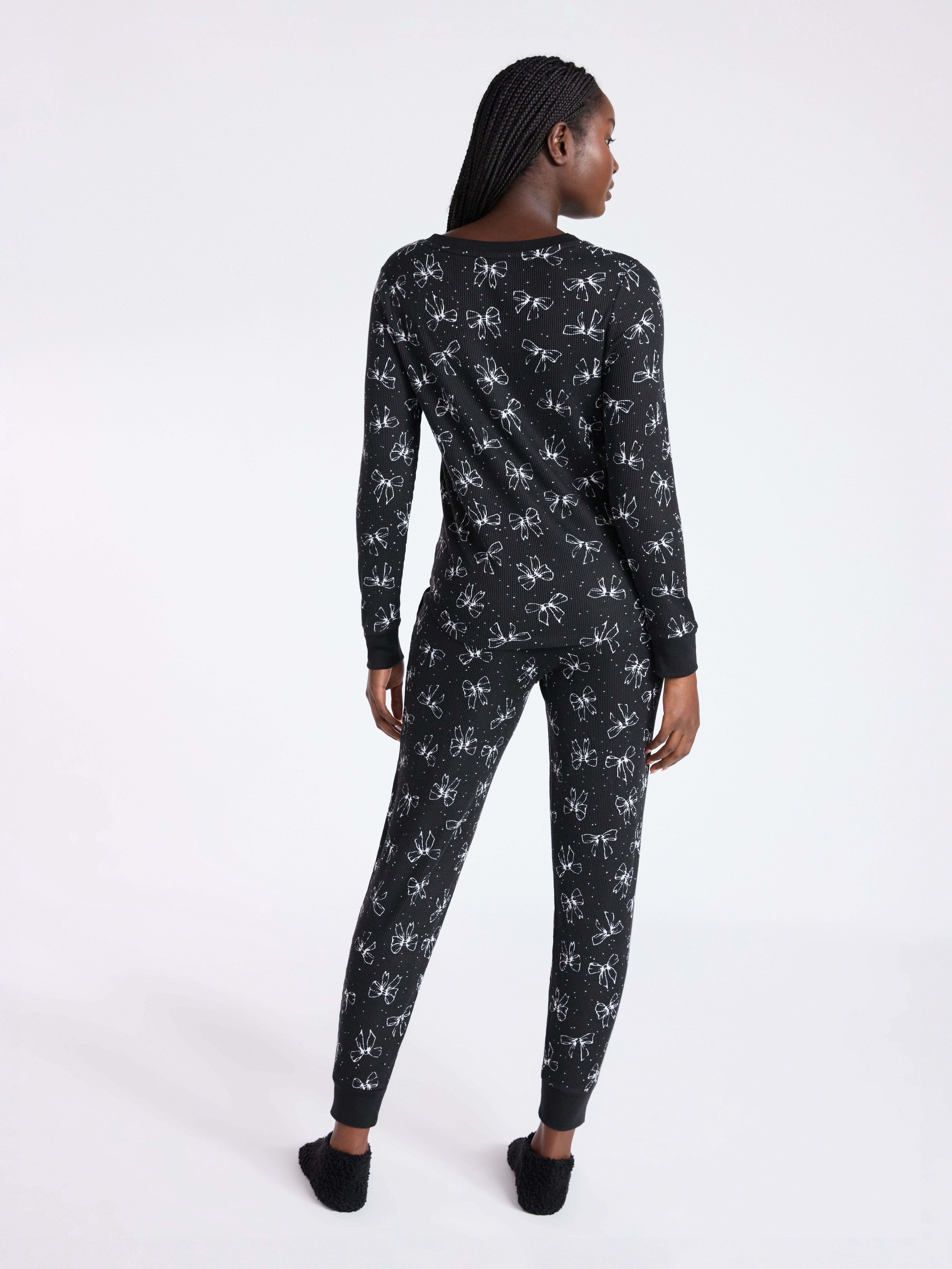 Joyspun Women's Waffle Knit Henley Sleep Top, Joggers and Socks Pajama Set, 3-Piece, Sizes XS-3X