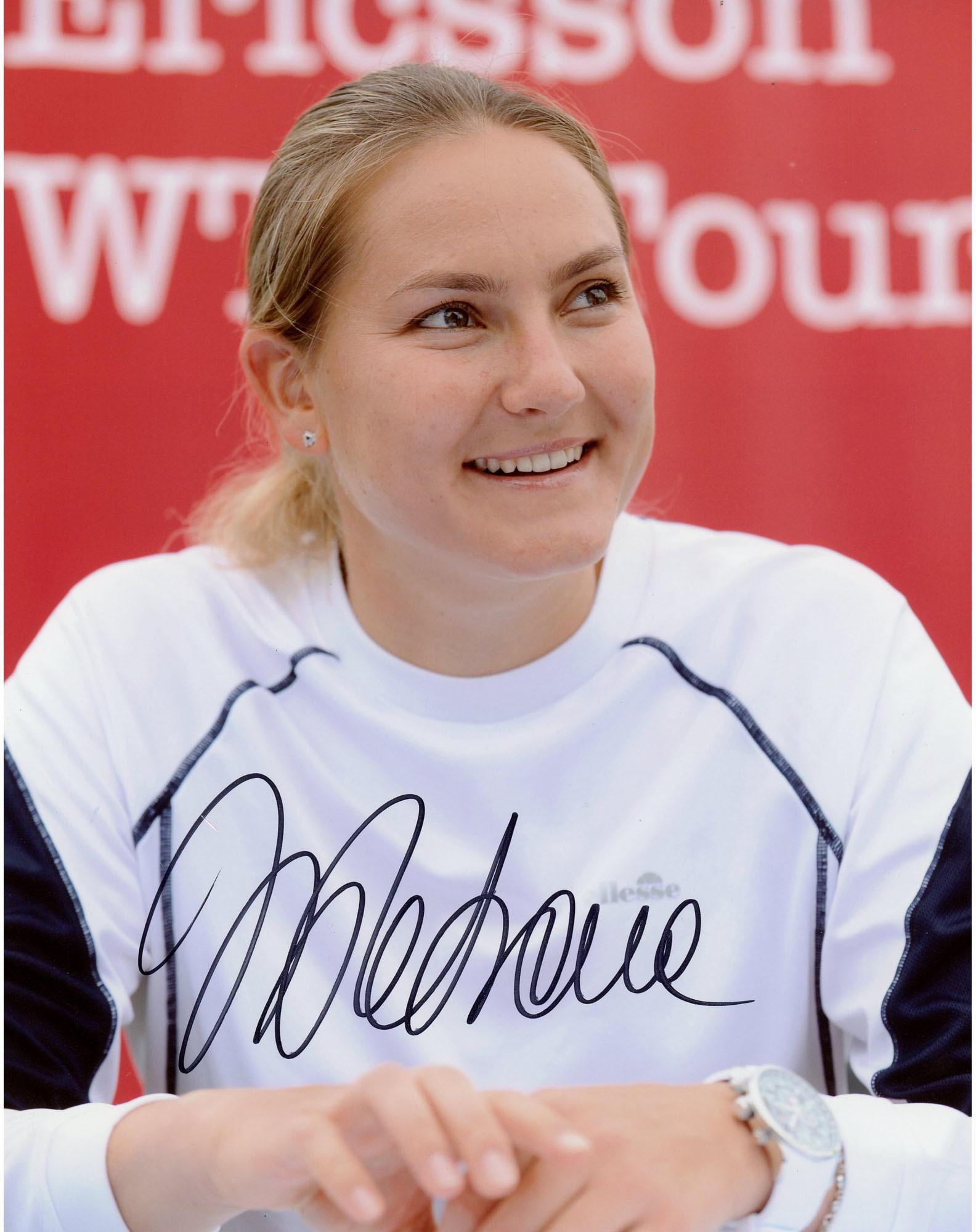 Nadia Petrova Autographed 8" x 10" Press Conference Photograph