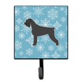 thumbnail image 1 of Porte-clés Ou Laisse Flocon de Neige Géant Schnauzer d'Hiver, 1 of 1