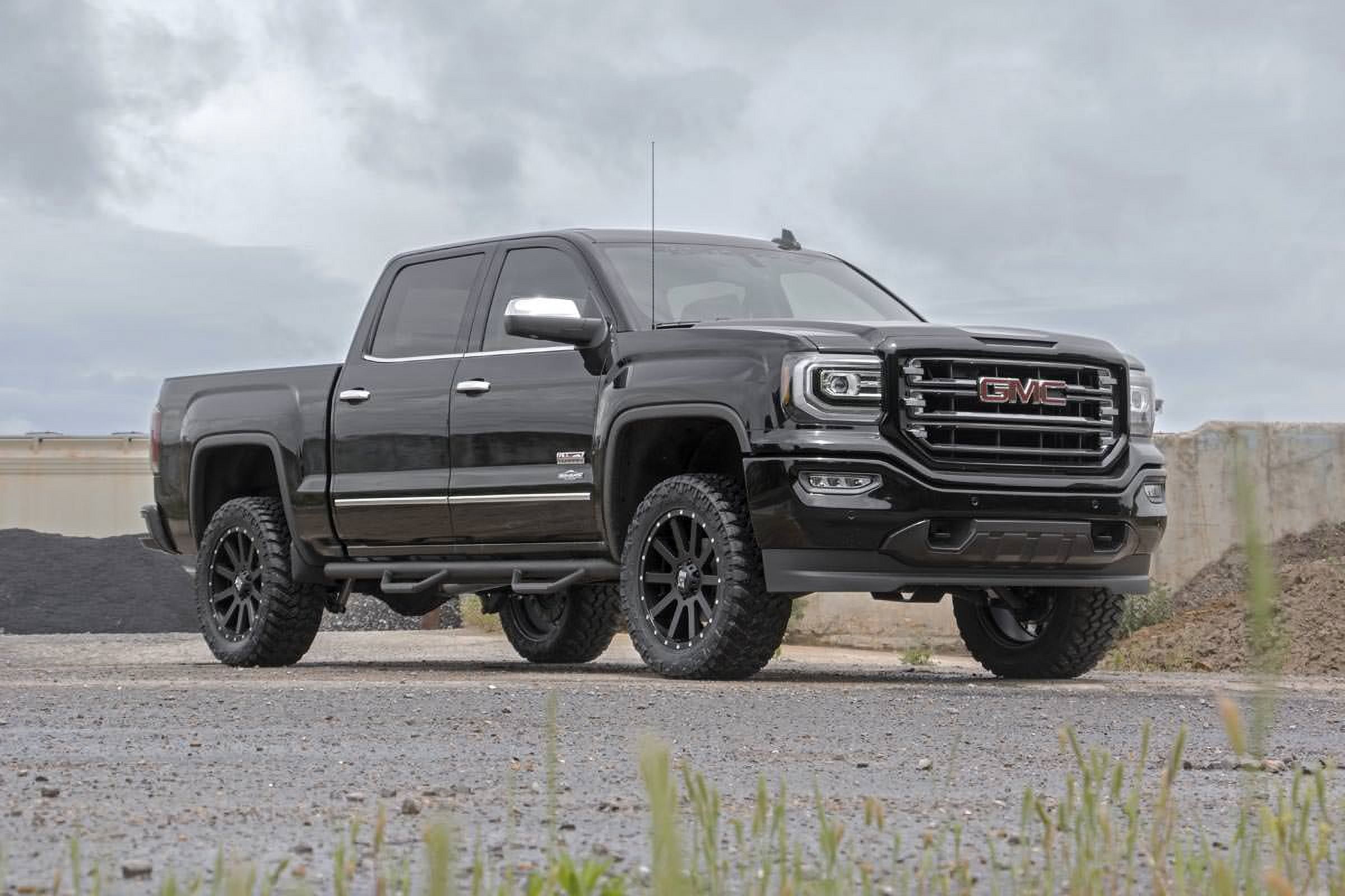 Rough Country 3.5" Lift Kit fits 2007-2018 Chevy Silverado GMC Sierra 1500 4WD | N3 Shocks | Forged Control Arms |19431A