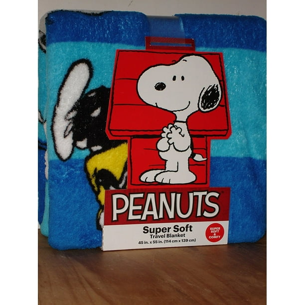 Peanuts Snoopy Super Soft Blanket Travel Size Comfort