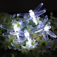 thumbnail image 4 of Guirnalda de 30 luces LED solares con forma de libélulas, impermeables, para decoración de interiores y exteriores, para patio, color blanco, 4 of 5