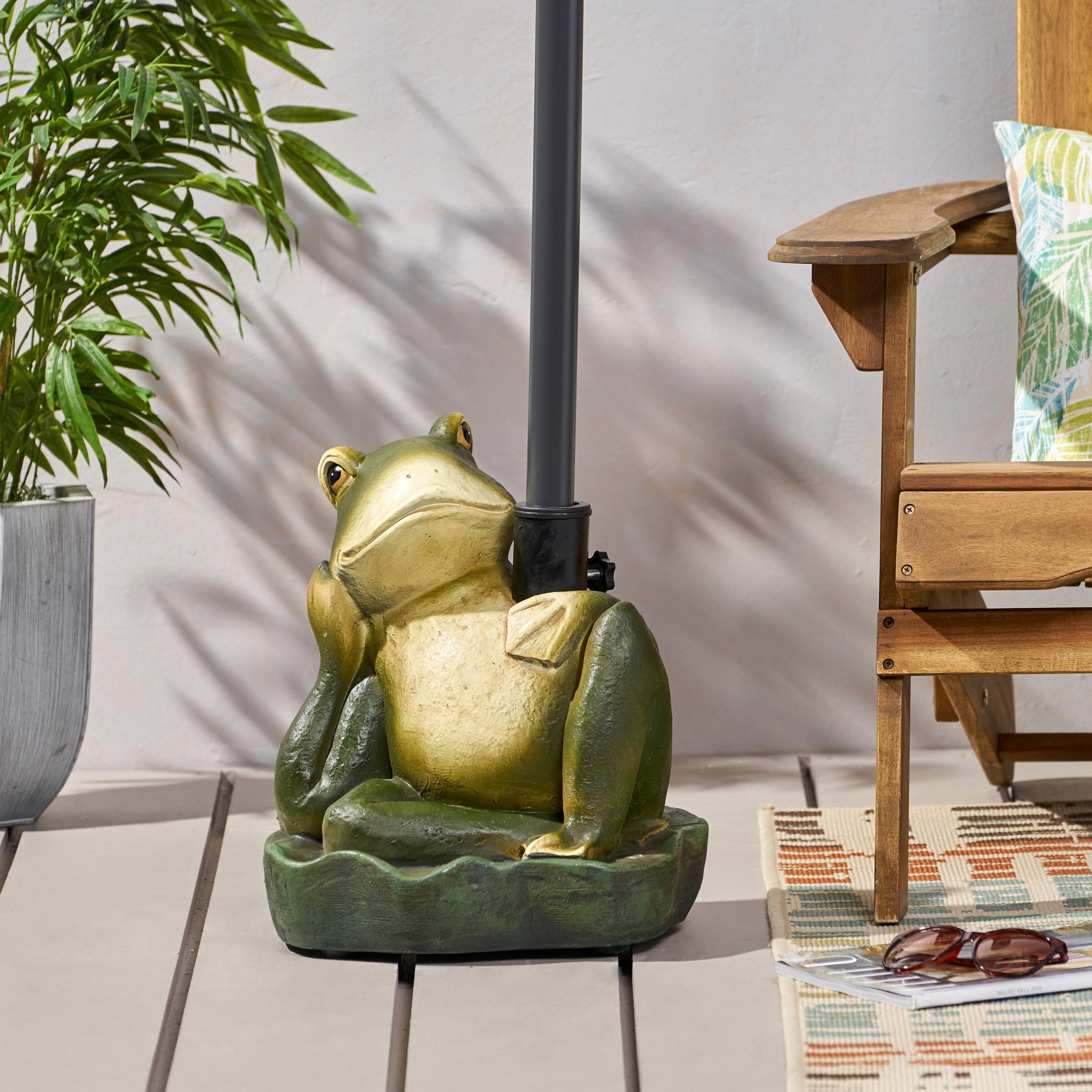 Ziggy Outdoor Frog Umbrella Base, Green