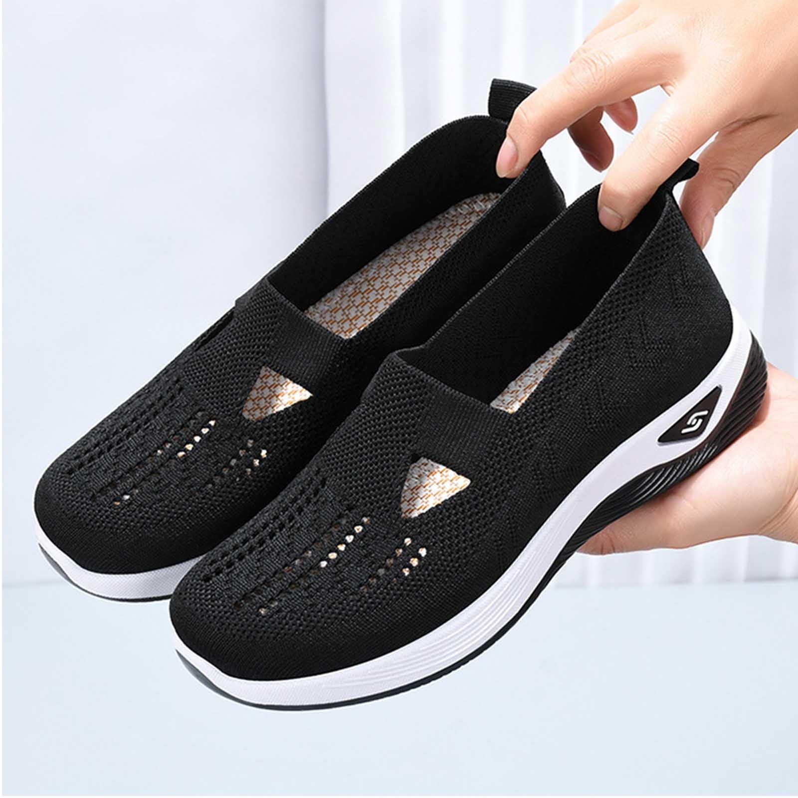 Women's New Large Size Casual Mesh Slip-on Women's Shoes Soft Sole Breathable Fashion Mother Shoes Black qILAKOG Size 5.5