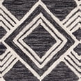 thumbnail image 4 of SAFAVIEH Micro-Loop Floral Diamond Trellis Wool Runner Rug, Charcoal/Ivory, 2'6" x 9', 4 of 5