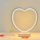 thumbnail image 1 of Lámpara de escritorio Yinane LED Corazón ajustable, 1 of 8