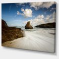 thumbnail image 2 of Ruisseau d'Eau dans les Montagnes Rocheuses, 2 of 3