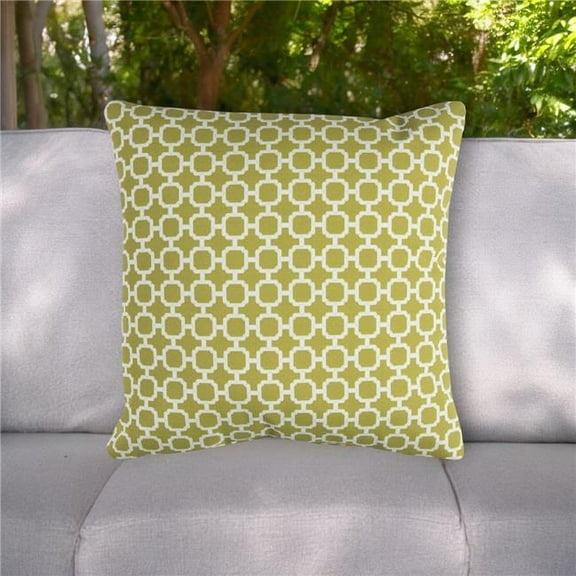 HomeRoots 403527 22 in. Green & White Quatrefoil Indoor Outdoor Throw Pillow