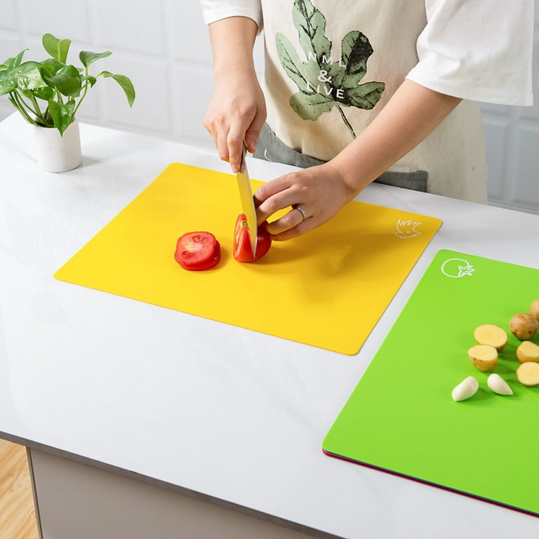 Triumper 4Pcs Cutting Board Mats Extra Thick Flexible Cutting Boards  Dishwasher Safe 4 Colors Non-slip Plastic Cutting Board Mats
