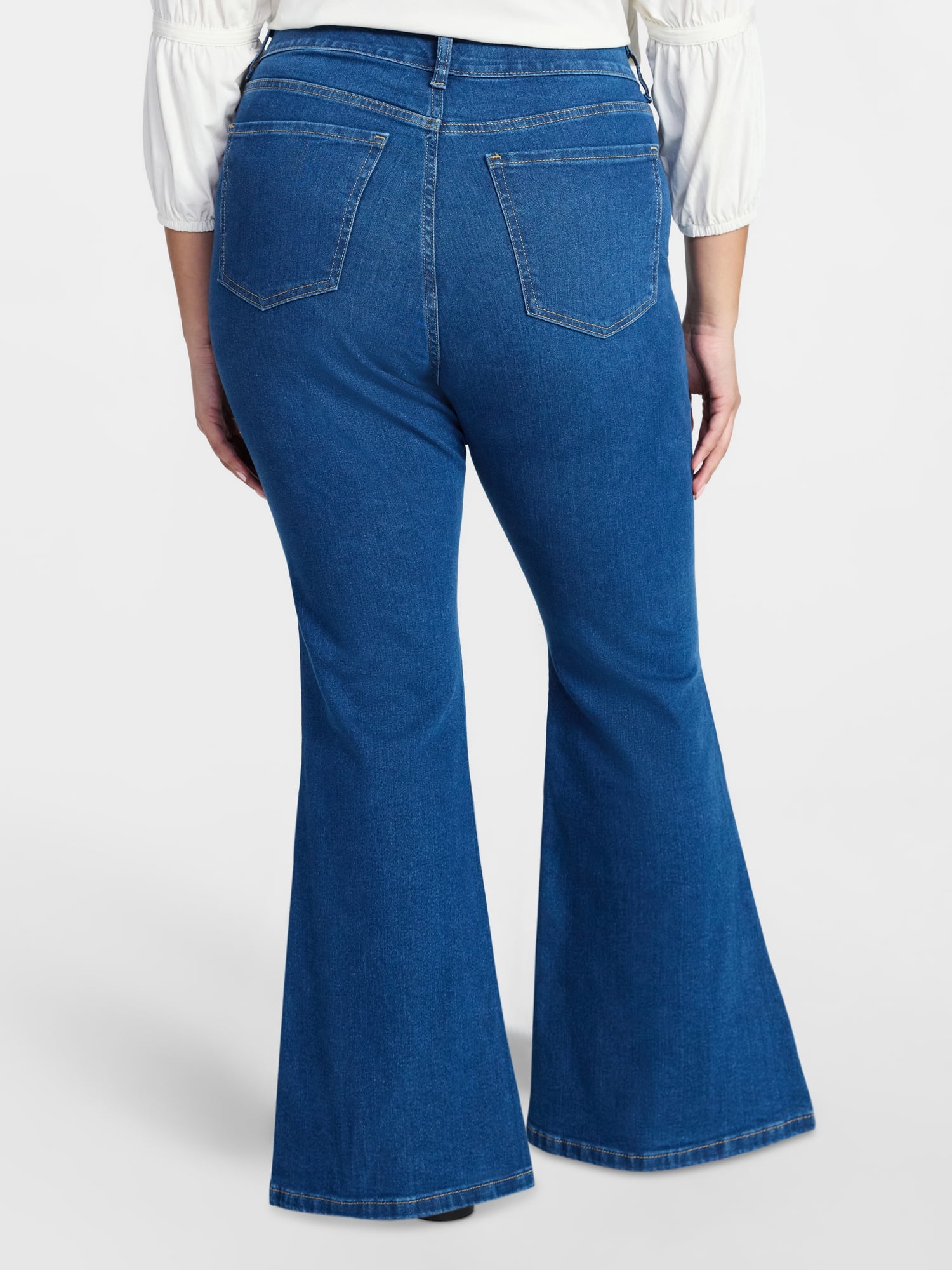 Terra & Sky Women's Plus Size Core Flare Jeans, Sizes 16W-28W