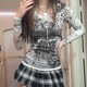 thumbnail image 3 of Tops cortos con diamantes de imitación, estampados gráficos, ropa grunge Y2K, estética Fairycore, remeras retro, lindas camisetas vintage Harajuku, 3 of 5