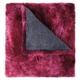 thumbnail image 4 of Frazada térmica Elefantito Sherpa Bison vino 1.10 x 1.55 m, 4 of 5
