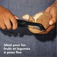 thumbnail image 5 of Pelador de verduras oscilante Noir Good Grips - Pelador de verduras de acero inoxidable, 5 of 5