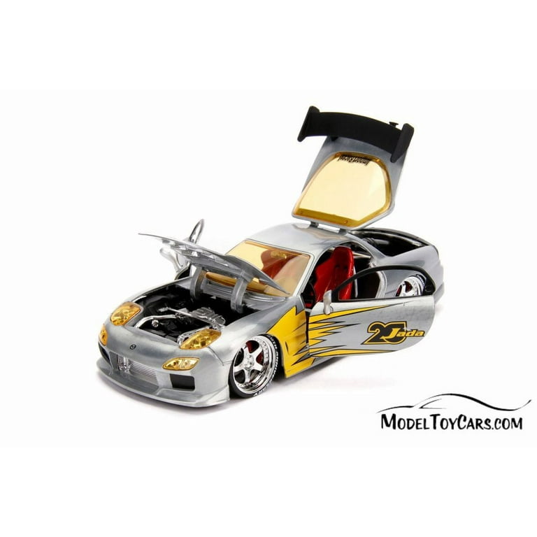 1983 Mazda RX-7 Hard Top with Diecast Mosaic Tile, Silver - Jada