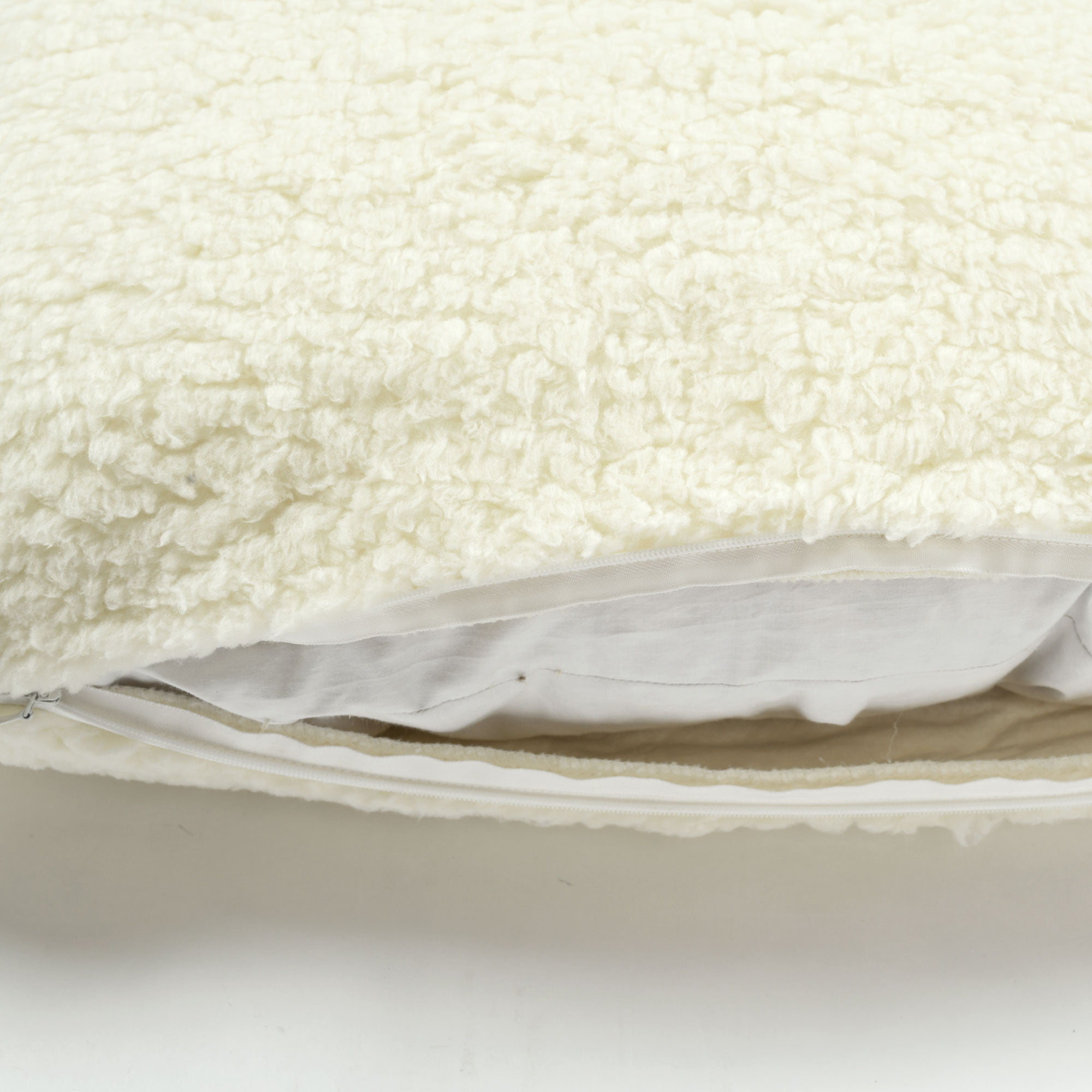 Lush Decor Cozy Soft Sherpa Reversible Decorative Pillow Cover 