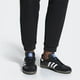 thumbnail image 4 of Zapatillas de skate adidas samba OG de piel suave para hombre y mujer, zapatillas informales para deportes al aire libre planas con diseño de poni en el tono “Wales” Bonn, 4 of 5