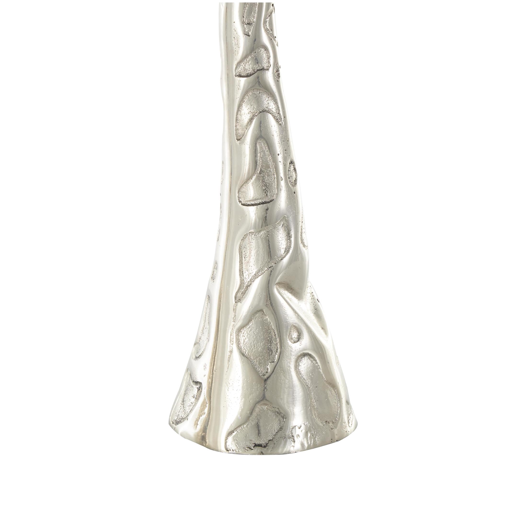 28", 27"H Silver Aluminum Metal Tall Giraffe Sculpture with Spotted Texturing, by DecMode (2 Count)