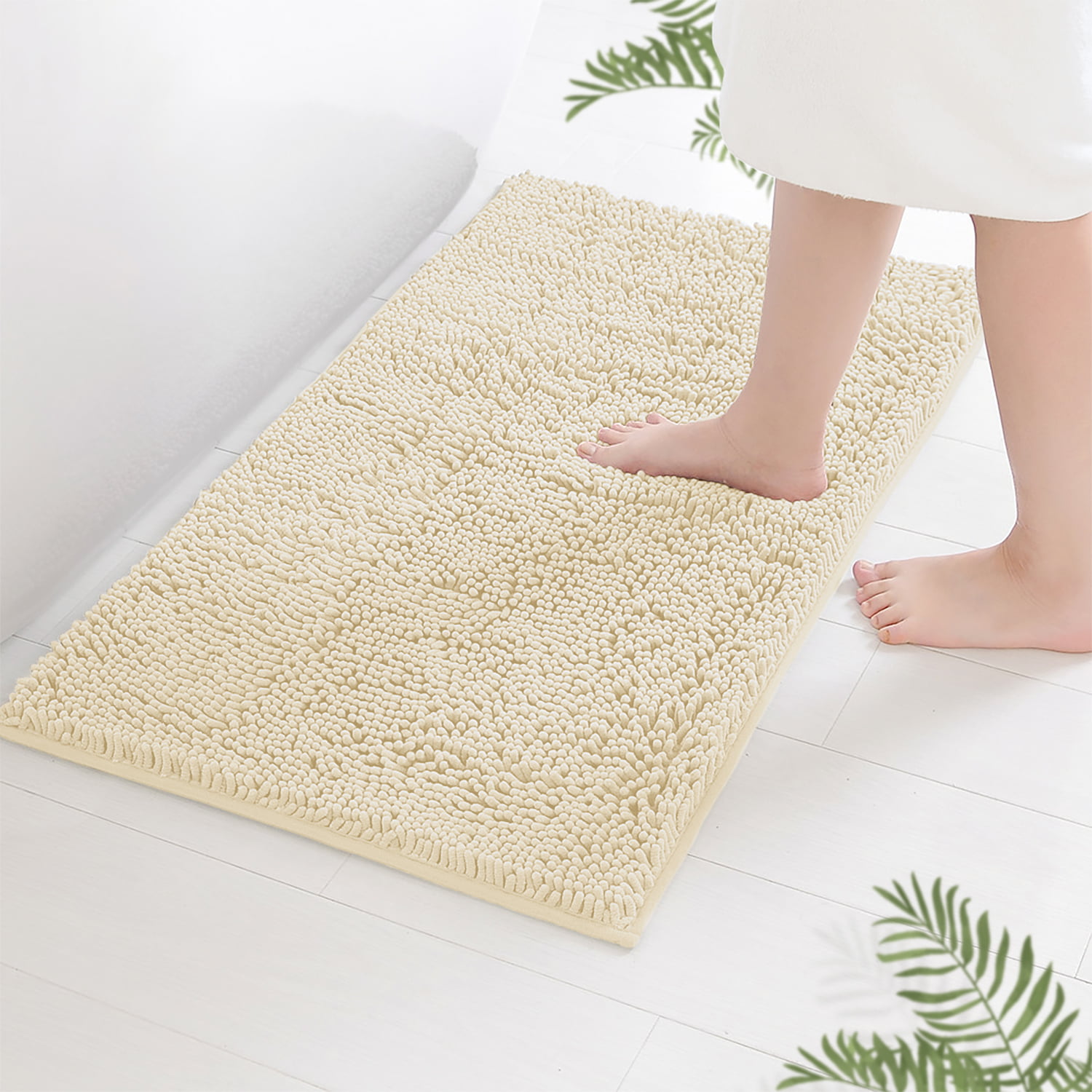 11,000 Shoppers Are Loving This Luxurious $14 Bath Rug