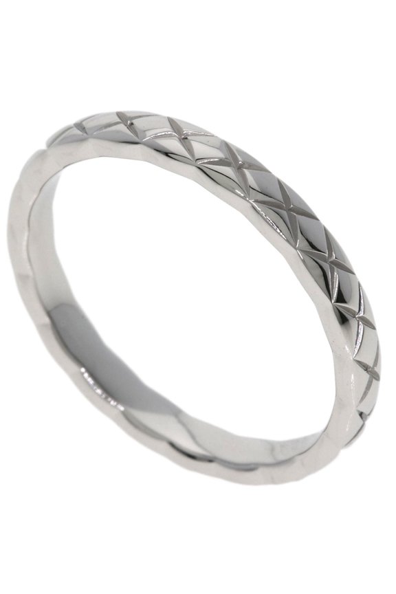 Pre-Owned Chanel Coco Crush Small #57 Ring, Platinum PT950, Women's CHANEL